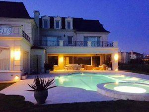 4 bedrooms House in Tigre, Argentina No. 10855