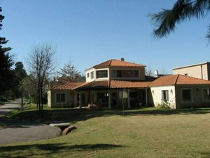 4 bedrooms House in Pilar, Argentina No. 2192