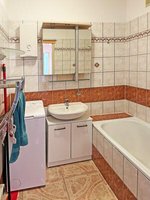 4 rooms Apartment in Pressbaum, Austria No. 126074 - Image 9