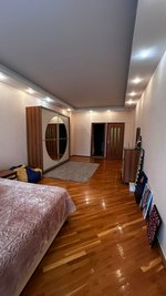 4 bedrooms Apartment in Nasimi, Azerbaijan No. 1438 - Image 5