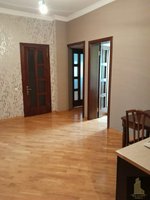 3 bedrooms Apartment in Baku, Azerbaijan No. 2042 - Image 5