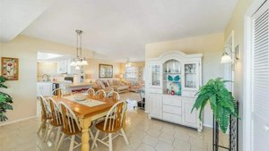 2 bedrooms Apartment in Harbour House Towers, Freeport, Bahamas No. 12