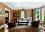 6 bedrooms House in Grimsby, Canada No. 1001 - Image 2