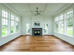 3 bedrooms House in Dundas, Canada No. 1045 - Image 2