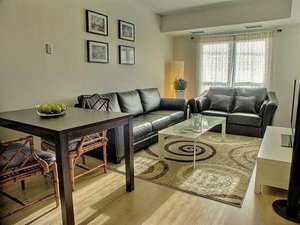 2 bedrooms Apartment in Toronto, Canada No. 12