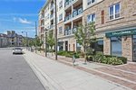 2 bedrooms Apartment in Toronto, Canada No. 12 - Image 4