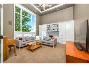 5 bedrooms House in British Columbia, Canada No. 1267