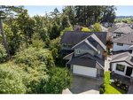 4 bedrooms House in British Columbia, Canada No. 1313 - house in Canada