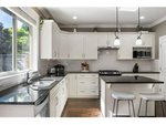 4 bedrooms House in British Columbia, Canada No. 1313 - Image 11