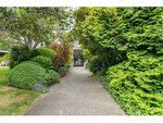 2 bedrooms Condo in British Columbia, Canada No. 1320 - Image 4