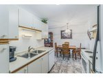 2 bedrooms Condo in British Columbia, Canada No. 1327 - Image 2