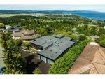 5 bedrooms House in British Columbia, Canada No. 1331 - Image 4