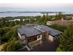 5 bedrooms House in British Columbia, Canada No. 1331 - Image 8