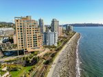 3 bedrooms Condo in British Columbia, Canada No. 1343 - Image 7