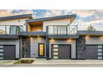 2 bedrooms House in British Columbia, Canada No. 1345 - house in Canada