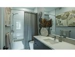 2 bedrooms House in British Columbia, Canada No. 1346 - Image 2