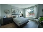 2 bedrooms House in British Columbia, Canada No. 1346 - Image 4