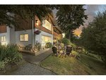 6 bedrooms House in British Columbia, Canada No. 1348 - Image 8