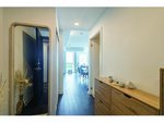 2 bedrooms Condo in Toronto, Canada No. 749 - Image 3