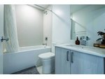 2 bedrooms Condo in Toronto, Canada No. 749 - Image 4