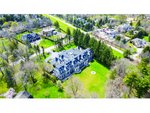 7 bedrooms House in Mississauga, Canada No. 822 - Image 8