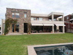 5 bedrooms House in Santiago, Chile No. 5514