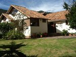3 bedrooms House in Cundinamarca, Colombia No. 1036 - house in Colombia
