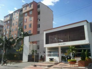 3 bedrooms Apartment in Valle del Cauca, Colombia No. 5574