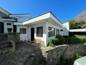 Studio in San Jose, Costa Rica No. 1196