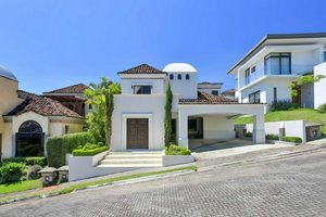 4 bedrooms House in Santa Ana, Costa Rica No. 77