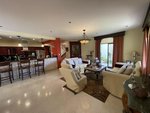 5 bedrooms House in San Antonio, Costa Rica No. 87 - Image 4