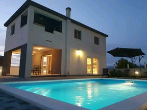 3 bedrooms House in Zadar, Croatia No. 136