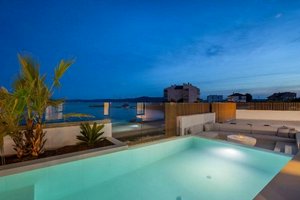 4 bedrooms Villa in Sukosan, Croatia No. 225