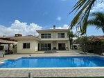 4 bedrooms Villa in Limassol, Cyprus No. 10366 - Image 3