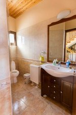 3 bedrooms House in Pano Platres, Cyprus No. 10773 - Image 5