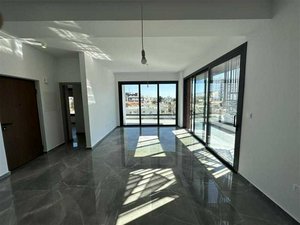 4 bedrooms Apartment in Limassol, Cyprus No. 16389