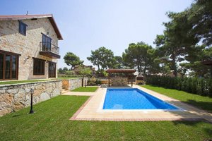 4 bedrooms House in Limassol, Cyprus No. 16589