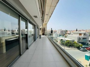 3 bedrooms Penthouse in Limassol, Cyprus No. 16685
