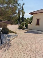 4 bedrooms Villa in Kouklia, Cyprus No. 16757 - Image 12