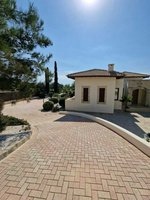 4 bedrooms Villa in Kouklia, Cyprus No. 16757 - Image 13