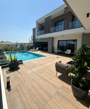 5 bedrooms Villa in Germasogeia, Cyprus No. 16850