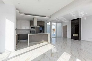 3 bedrooms Penthouse in Larnaca, Cyprus No. 17094