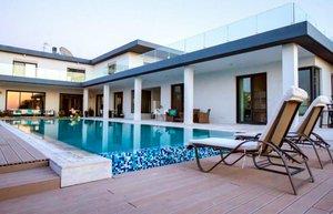 7 bedrooms Villa in Nicosia, Cyprus No. 1873