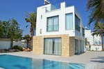 3 bedrooms Villa in Larnaca, Cyprus No. 2199 - villa in Cyprus