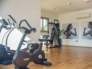 2 bedrooms Apartment in Agios Tychonas, Cyprus No. 411