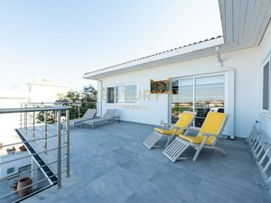 4 bedrooms Villa in Mesa Geitonia, Cyprus No. 460