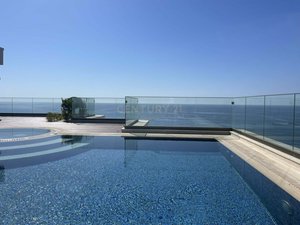5 bedrooms Penthouse in Pyrgos, Cyprus No. 471