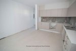3 bedrooms Apartment in Larnaca, Cyprus No. 5127 - Image 3