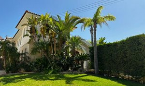 5 bedrooms Villa in Germasogeia, Cyprus No. 524