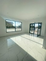 2 bedrooms Apartment in Germasogeia, Cyprus No. 526 - Image 2